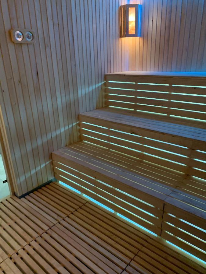 Loft Wood Hotel Mukacheve Exterior photo